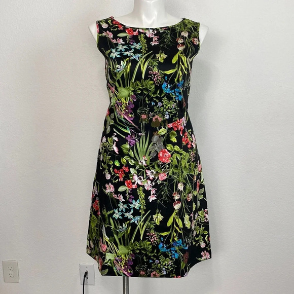 NorthStyle Dresses & Skirts - North Style Multicolor Floral Botanical Sleeveless Sheath Dress Size 18